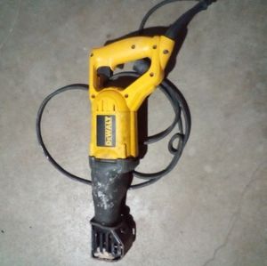 DeWalt sawzall